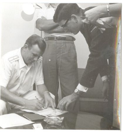 Lot #6031 Alan Shepard and Yuri Gagarin - Image 3