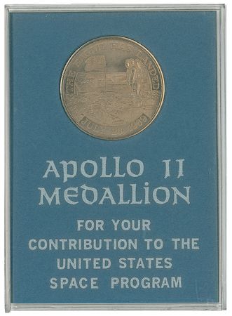 Lot #6111 Guenter Wendt?s Apollo 11 MFA Medallion - Image 1