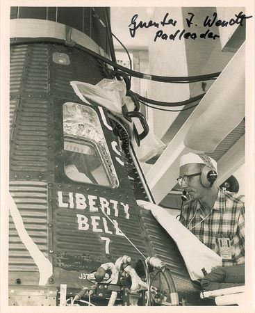 Lot #6119 Guenter Wendt’s Complex 5 Fragment and Signed Photograph - Image 1