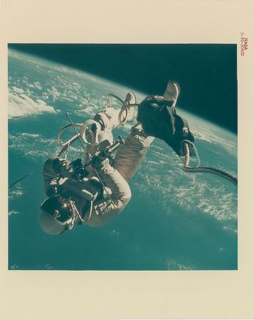 Lot #6105 Gemini 04 Set of Sequential Spacewalk Photographs - Image 3