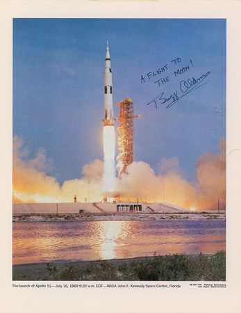 Lot #6206 Apollo 11: Buzz Aldrin Set of Eight Oversized Signed NASA Litho Photographs - Image 4