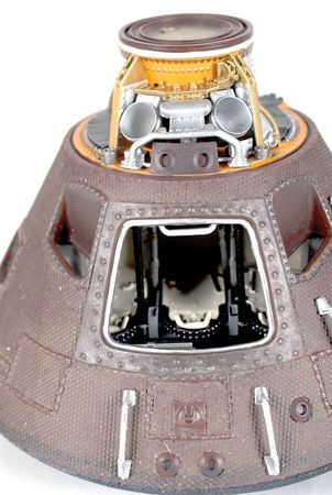 Lot #6396 Buzz Aldrin Signed Apollo 11 Model - Image 7