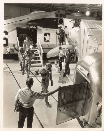 Lot #6130 Guenter Wendt’s Signed Collection of Apollo 11 Photographs - Image 7