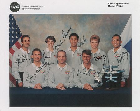 Lot #6679 Space Shuttle Crew Signed Photographs - Image 4