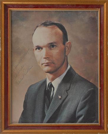 Lot #6151 Collection of Seven Gemini Signed Photographs - Image 3