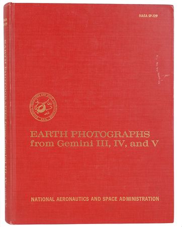 Lot #6160 Gemini 5: Cooper and Conrad Signed Book - Image 2
