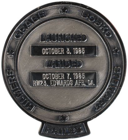 Lot #6635 STS–51J Unflown Robbins Medal - Image 2
