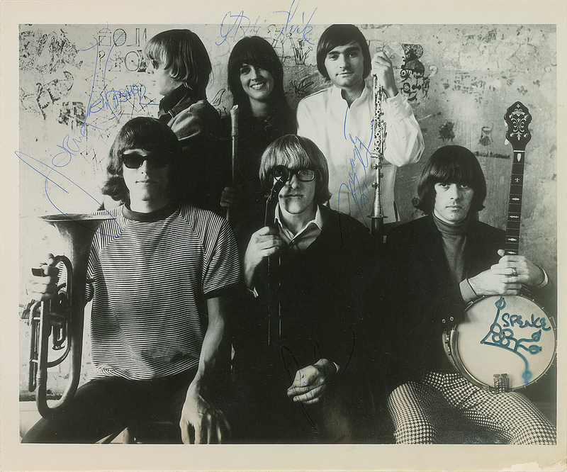 Lot 727 Jefferson Airplane Signed Photograph