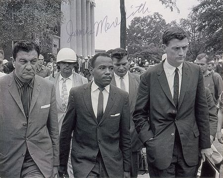 Lot #912 Rosa Parks and James Meredith: Signed photographs from two early civil rights heroes - Image 2