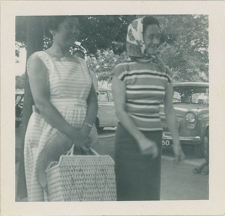 Lot #332 Duke and Duchess of Windsor Signature - Image 2