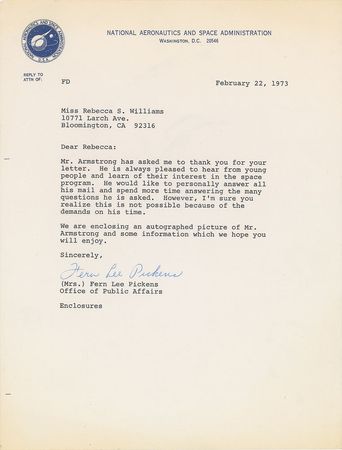 Lot #478 Neil Armstrong Signed Photograph - Image 2