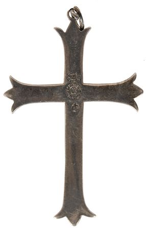 Lot #7344 The Who: Roger Daltrey Stage-Worn Cross - Image 1