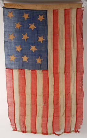 Lot #427 US Flag, 13-Star: Classic thirteen-star American flag - Image 4