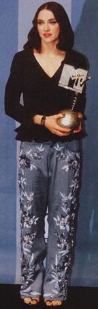 Lot #780 Madonna?s 1998 MTV European Music Award for ?Ray of Light?: The top prize at the 1998 MTV Europe Music Awards - Image 2