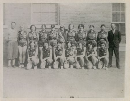Lot #917 Babe Didrikson Zaharias: The dynamic Didrikson heads to the 1932 Olympics - Image 3