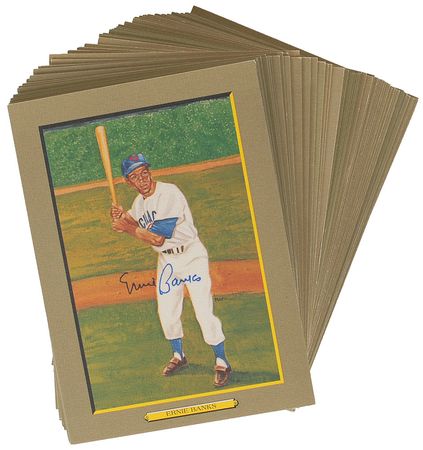 Lot #922 Baseball Hall of Famers: Massive Hall of Fame collection, highlighted by Foxx, Clemente, and Mantle?Maris - Image 18