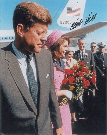 Lot #221 Kennedy Assassination: Clint Hill Signed Photographs - Image 2