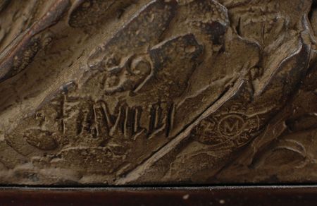 Lot #1047 Annette Funicello: Funicelloâ??s beautiful Disney Legends Award - Image 1