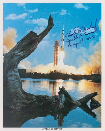 Lot #500 Moonwalkers Signed Photographs - Image 2