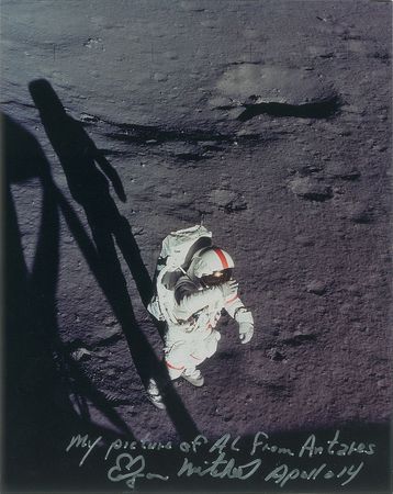 Lot #500 Moonwalkers Signed Photographs - Image 3