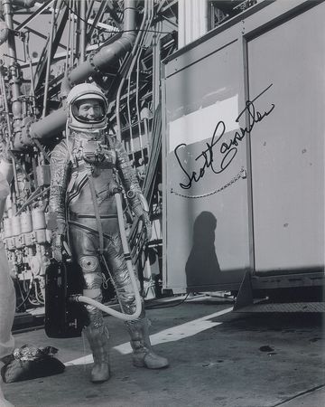 Lot #481 Scott Carpenter Signed Photographs - Image 1