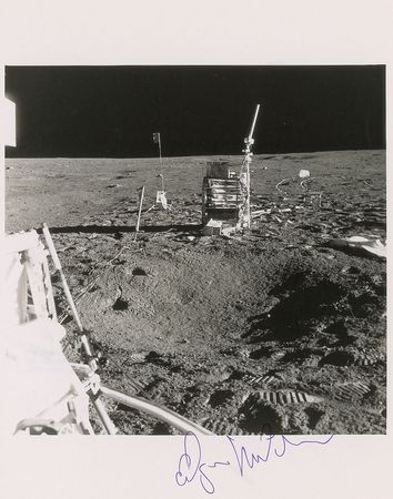 Lot #477 Astronauts Group Lot - Image 5