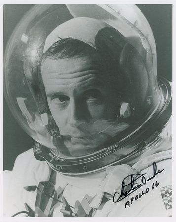 Lot #477 Astronauts Group Lot - Image 11