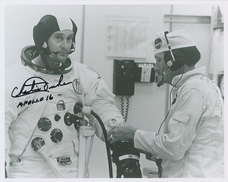 Lot #477 Astronauts Group Lot - Image 12