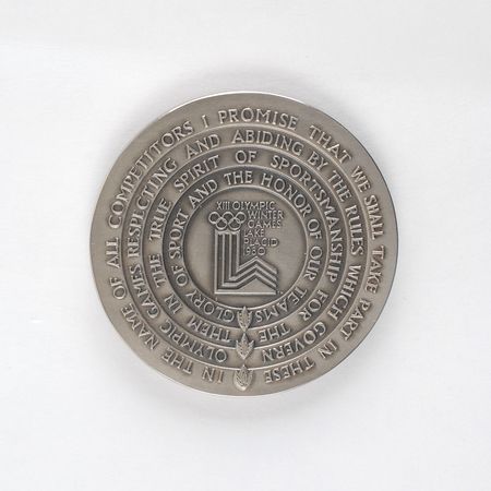 Lot #9102 Lake Placid 1980 Winter Olympics Nickel-Silver Participation Medal - Image 2