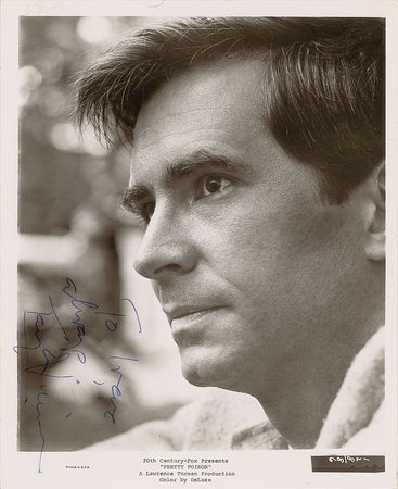 Lot #725 Actors Signed Photographs - Image 1