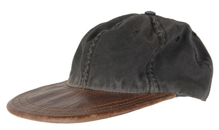 Lot #408 Ernest Hemingway: Papa Hemingway’s baseball cap, worn aboard the Pilar in 1955 - Image 1