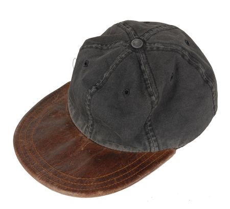 Lot #408 Ernest Hemingway: Papa Hemingway’s baseball cap, worn aboard the Pilar in 1955 - Image 2