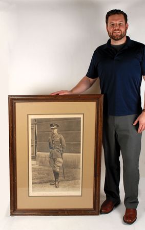 Lot #166 King Edward VIII: Massive photogravure of His Royal Highness Edward, Prince of Wales - Image 2