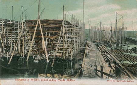 Lot #229 Titanic: Copious assortment of 30 postcards - Image 18