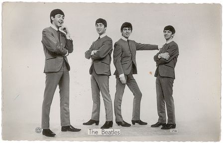 Lot #550 Beatles: George Harrison Signed Photograph - Image 2
