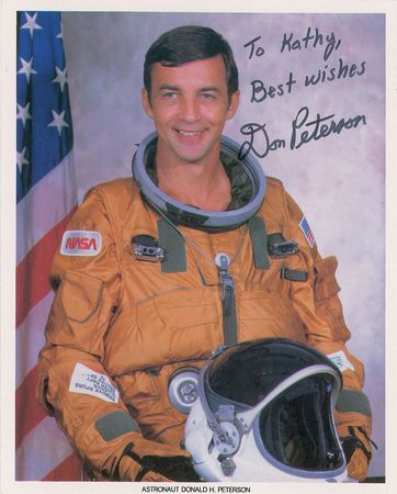 Lot #347 Don Peterson Handwritten Letter Signed and Signed Photographs - Image 1