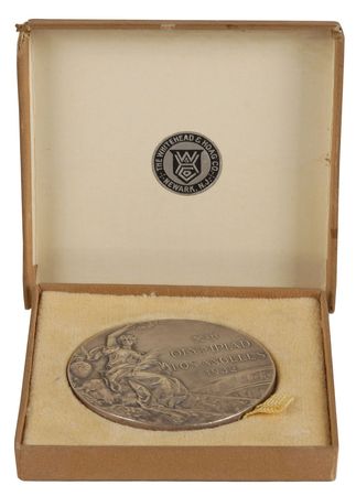 Lot #982 Los Angeles 1932 Summer Olympics Silver Winner’s Medal: Gorgeous 1932 Los Angeles silver - Image 3