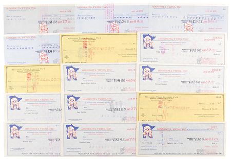 Lot #1010 Minnesota Twins - Image 1
