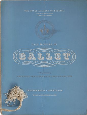 Lot #851 Rudolf Nureyev and Margot Fonteyn Program - Image 3