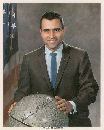 Lot #6531 Space Shuttle Astronauts Set of Three Signed Photographs - Image 1