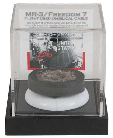 Lot #6076 MR-3 Section of Umbilical Cable - Image 1