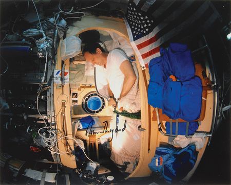 Lot #6184 ASF Club 2005 Collection of Signed Photographs - Image 1