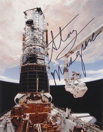 Lot #6185 ASF Club 2006 Collection of Signed Photographs - Image 4