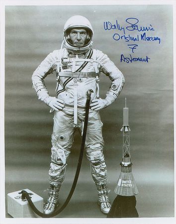 Lot #6100 Mercury Astronauts Set of Three Signed Photographs - Image 1