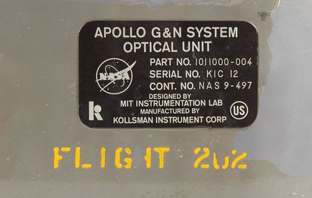 Lot #6136 Apollo CM Sextant - Image 7