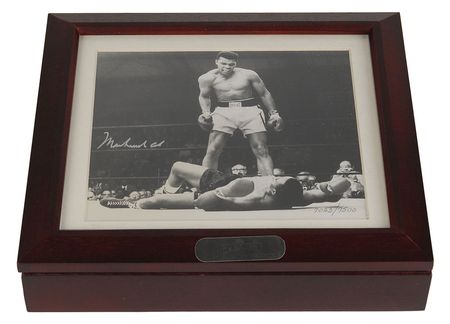 Lot #927 Muhammad Ali Group Lot - Image 1