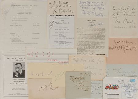 Lot #661 Pianists Group Lot - Image 1