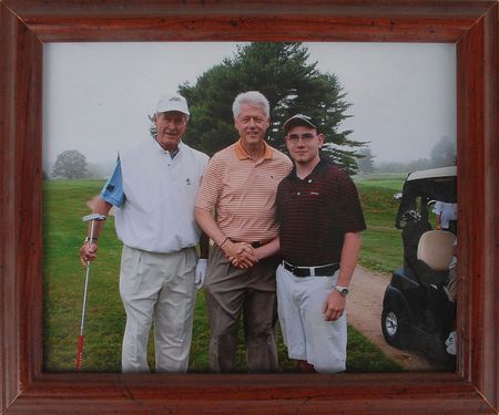Lot #118 George Bush: The president’s golf club - Image 3