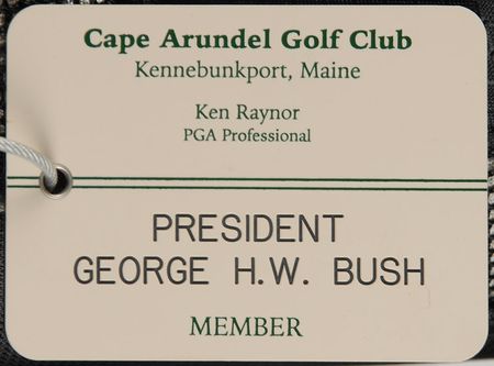 Lot #118 George Bush: The president’s golf club - Image 11