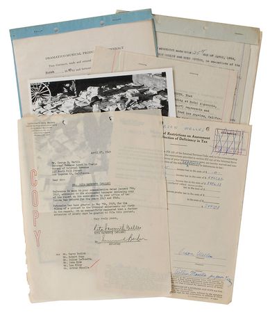 Lot #790 Orson Welles - Image 2